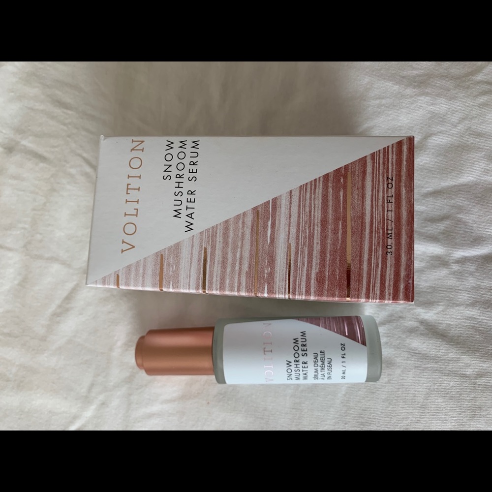 Volotion Snow Mushroom Serum New in box